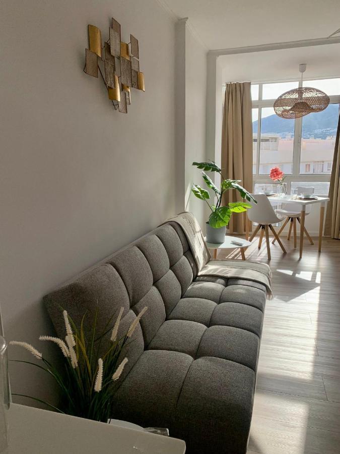 Ar Apartments - Central And Modern Apartment In เบนัลมาเดนา ภายนอก รูปภาพ