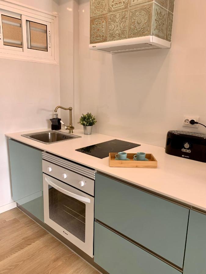 Ar Apartments - Central And Modern Apartment In เบนัลมาเดนา ภายนอก รูปภาพ
